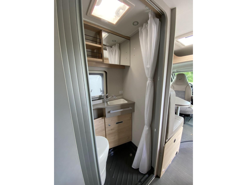 Dethleffs Globetrail 640 BTW voertuig  foto: 4