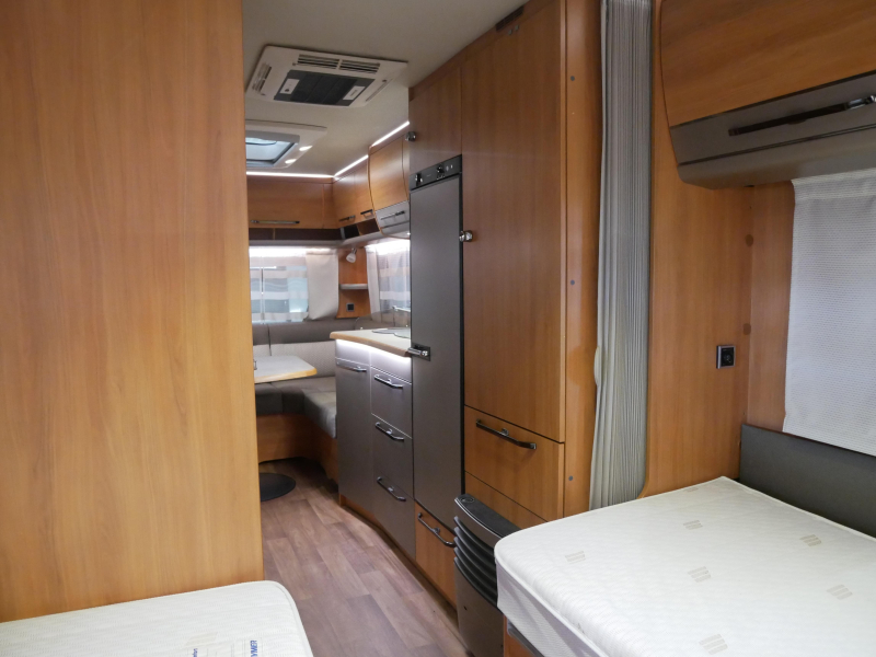 Eriba Nova GL 530 Mover, awning, air conditioning photo: 18
