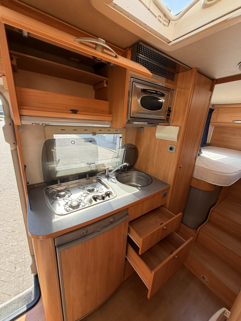Adria Coral S 660 SL foto: 13