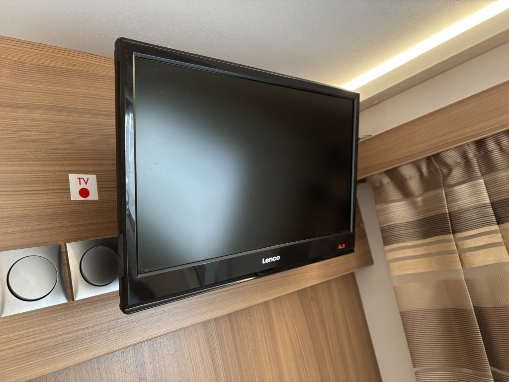 ADRIA MATRIX M 670SL foto: 18
