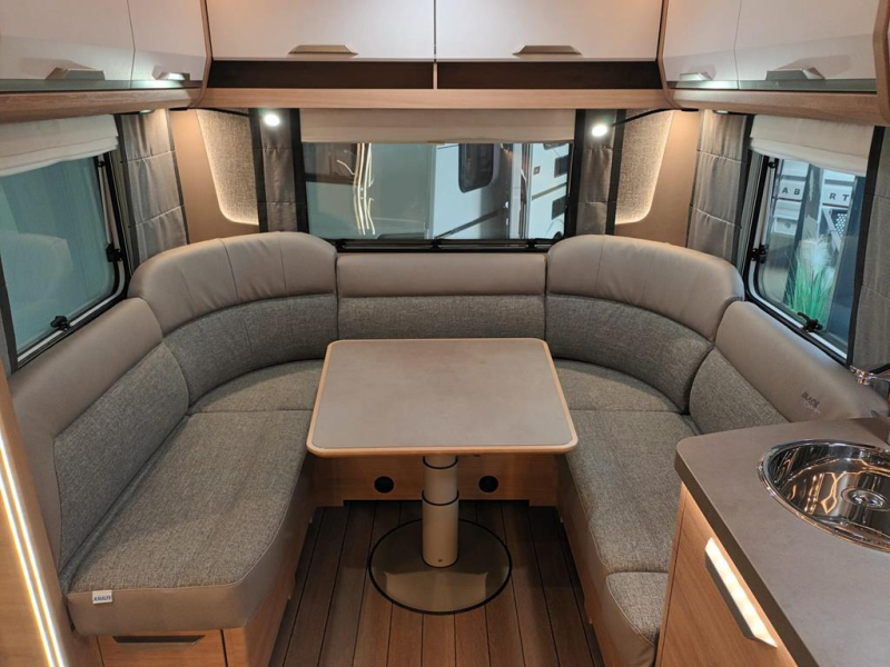 Knaus Sudwind Black Selection 500 FU photo: 2