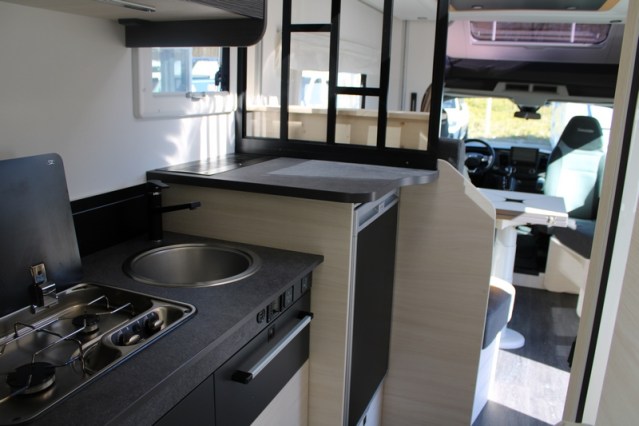 Nagenoeg nieuwe Exclusieve Line 660 Chausson AUTOMAAT dubbele toegangsdeur Artic pack (70  foto: 43