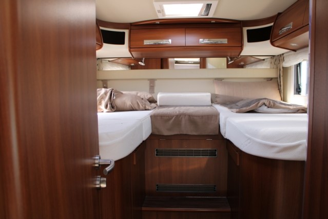 Carthago Chic E Line I 50 Yachting Fiat ocasi&oacute;n 05-2017 transmisi&oacute;n autom&aacute;tica Sistema de nivel (120 foto: 57