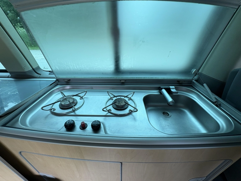 Volkswagen T5 California  foto: 15