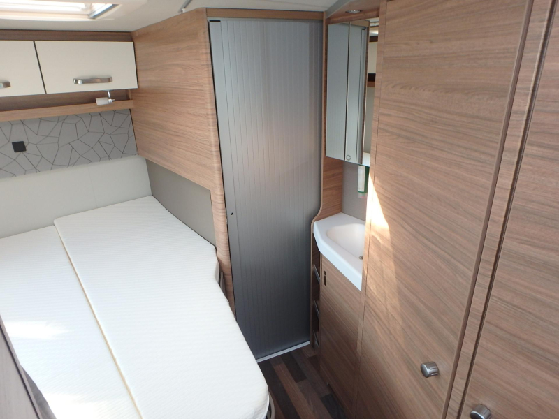 Weinsberg CaraCompact Pepper 600 MF € 5.000,- KORTING  foto: 18