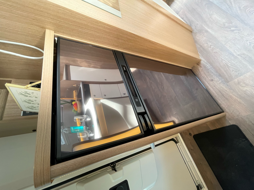 Carado T338 CLEVER EDITION ENKELE+HEFBED AUTOMAAT  foto: 7