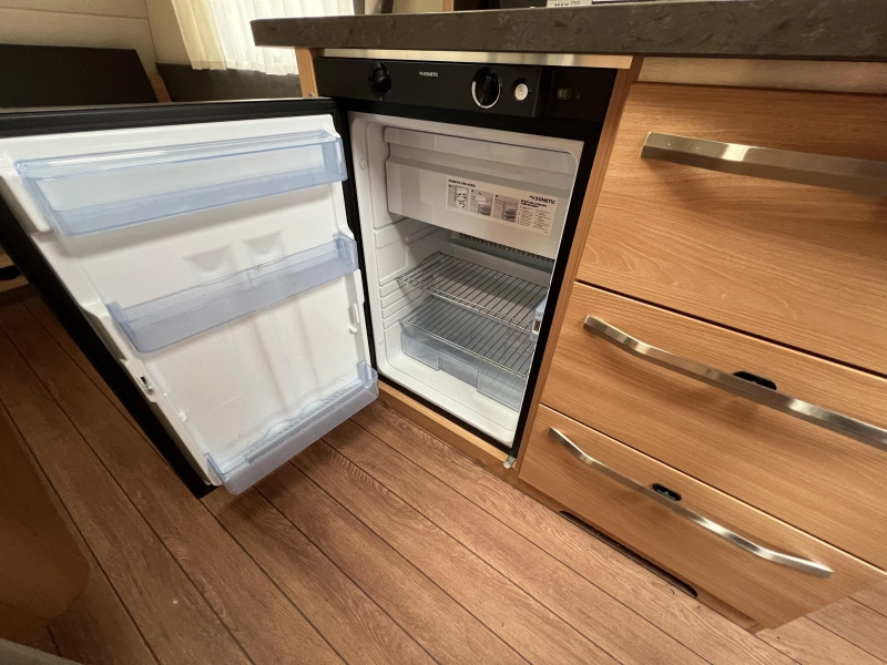 Knaus Sudwind Silver Selection 500 EU Vorzelt Mover Foto: 8