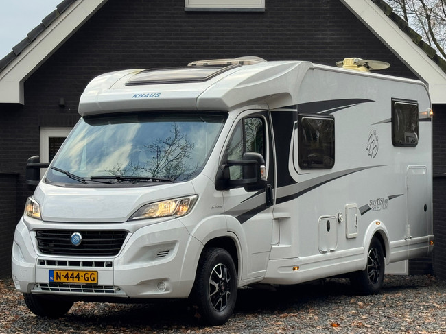 Knaus R16 Knaus Sky TI Silver Selection 700 MEG Airco AUT 31dkm foto: 1