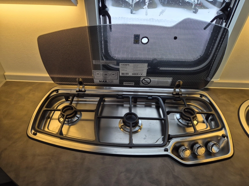 Knaus Sport and Fun 480 QL mover, air conditioning, air tent photo: 15