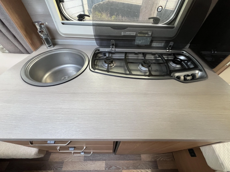 Knaus Sport 450 FU Mover, Fiamma Bag Awning, photo: 8