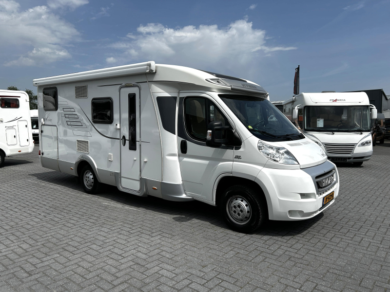 Hymer T 674 SL Enkele-bedden/2014/Euro-5  foto: 1