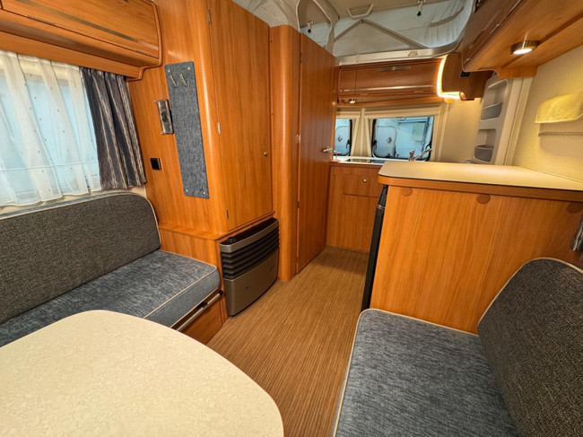 Eriba Touring Pan Familia 320 foto: 20