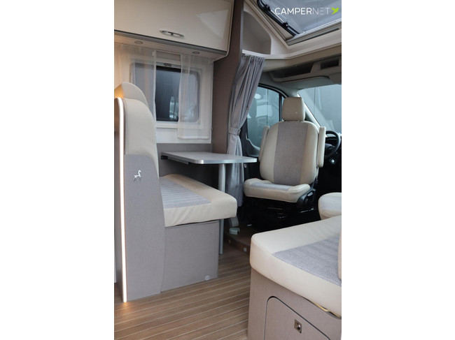 Etrusco T6.9 SF Complete Selection 155hp | Single beds | Awning | Large Garage | Reversing Camera | Alloy Wheels | photo: 6