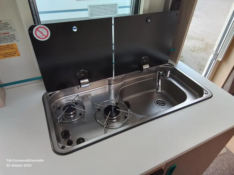 Adria Aviva 360 DD bj. 2019 lichtgewicht 