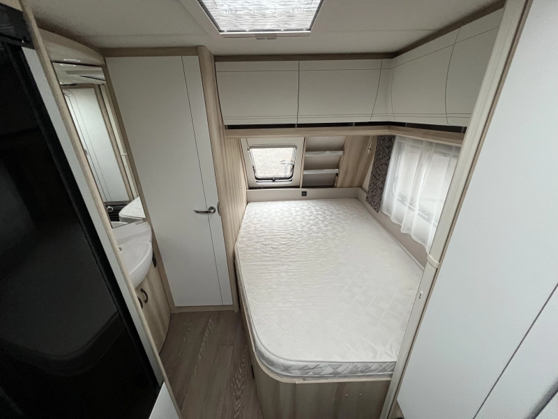 Hobby De Luxe 460 UFE  foto: 5