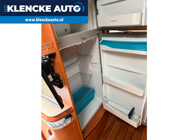 Hobby D 650 FLC 122.223km Luftfederung Klimaanlage Tempomat Festbett Backofen GUT GEWARTET LPG Gepflegt Foto: 21
