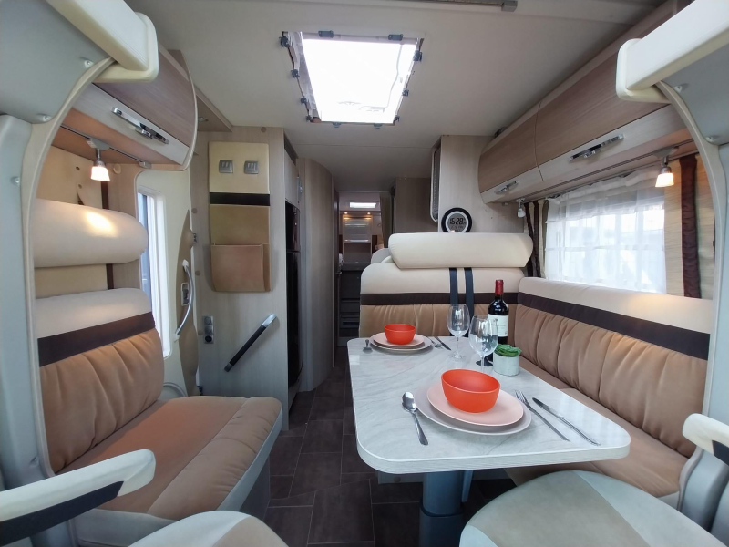 Bürstner Nexxo 728 T Met extra lage enkele bed  foto: 1