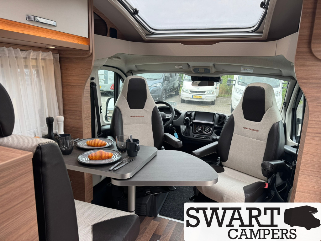 Weinsberg CaraCompact 600 MEG Edition [pepper] Automatik 180 PS L&auml;ngsbetten Foto: 10
