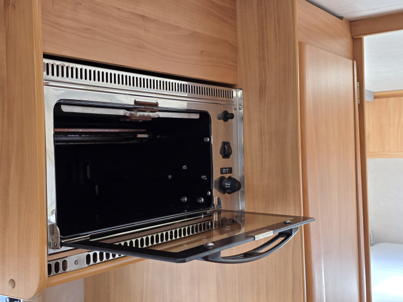 Adria Coral 660 SL Lengtebedden 2.8 AUTOMAAT  foto: 12
