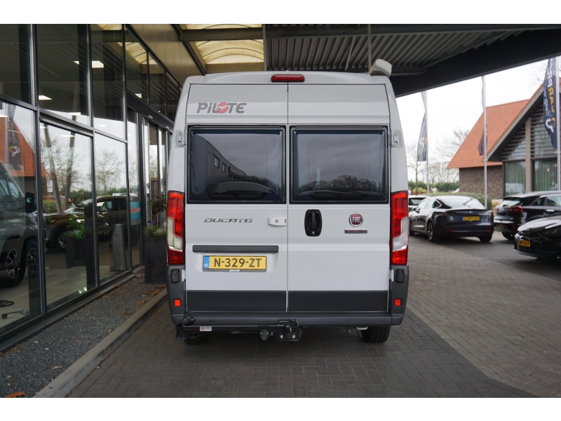 Pilote V 600 F Automatik - Anh&auml;ngerkupplung Foto: 14