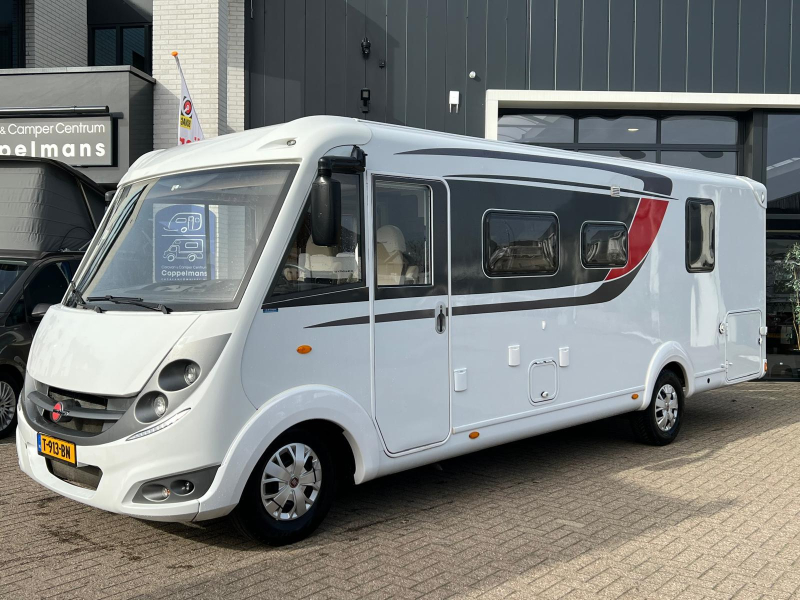 Bürstner Aviano I 727 queensbed hefbed 150PK  foto: 5