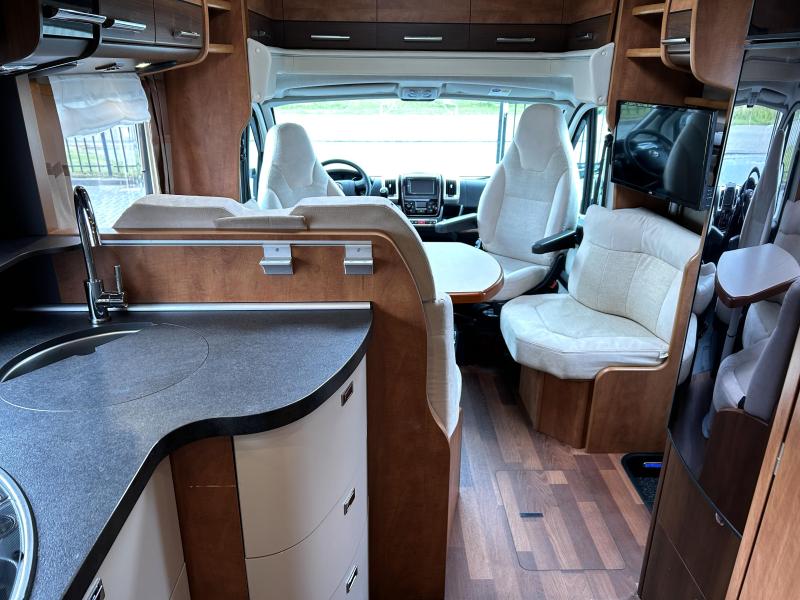 Carthago Chic C-Line I 4.2 Dwarsbed/2015/Euro-5/6.7M  foto: 8