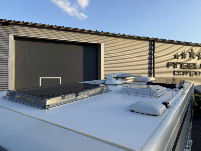 Hymer Exsis-T 588 LENGTE BEDDEN-LUCHTVERING  foto: 23