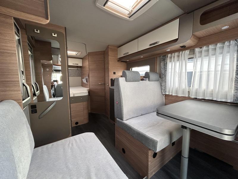 Weinsberg CaraLoft 650 MF Ex-verhuur  foto: 8