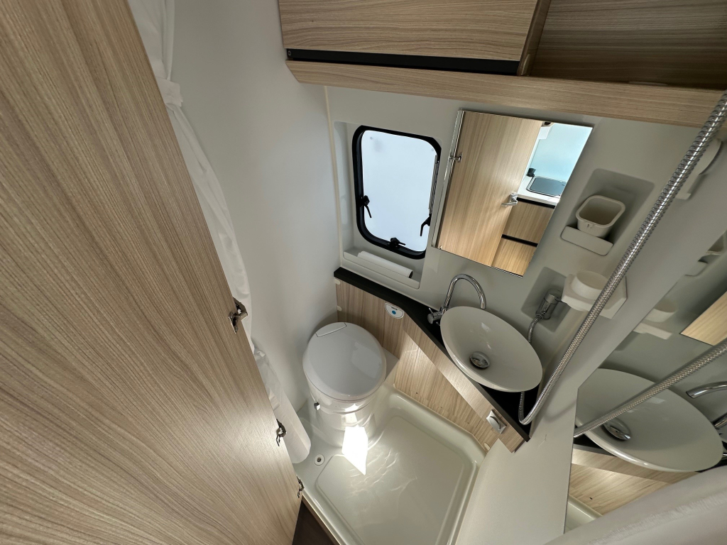 Adria Twin 640 SL Axess foto: 5