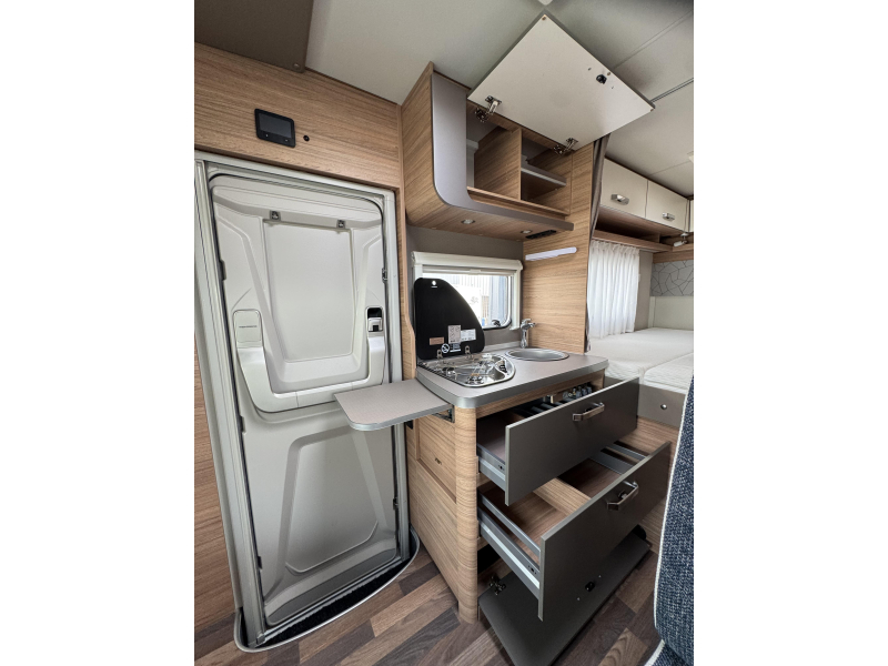 Weinsberg CaraLoft 600 MF photo: 12
