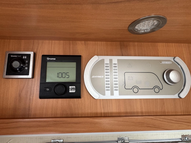 Hymer Van 520 S Einzelbetten Raumwunder Foto: 11