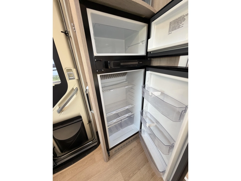 Rapido 696 F 2x Airco, BR Lift,  foto: 11
