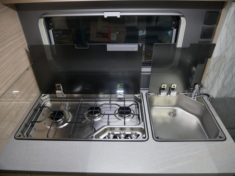 Fendt Bianco Activ 465 SFH Model 2026  foto: 7