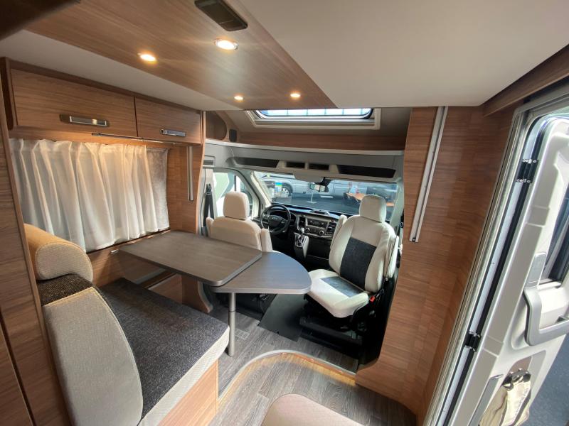 Weinsberg CaraSuite 650 MEG  foto: 13