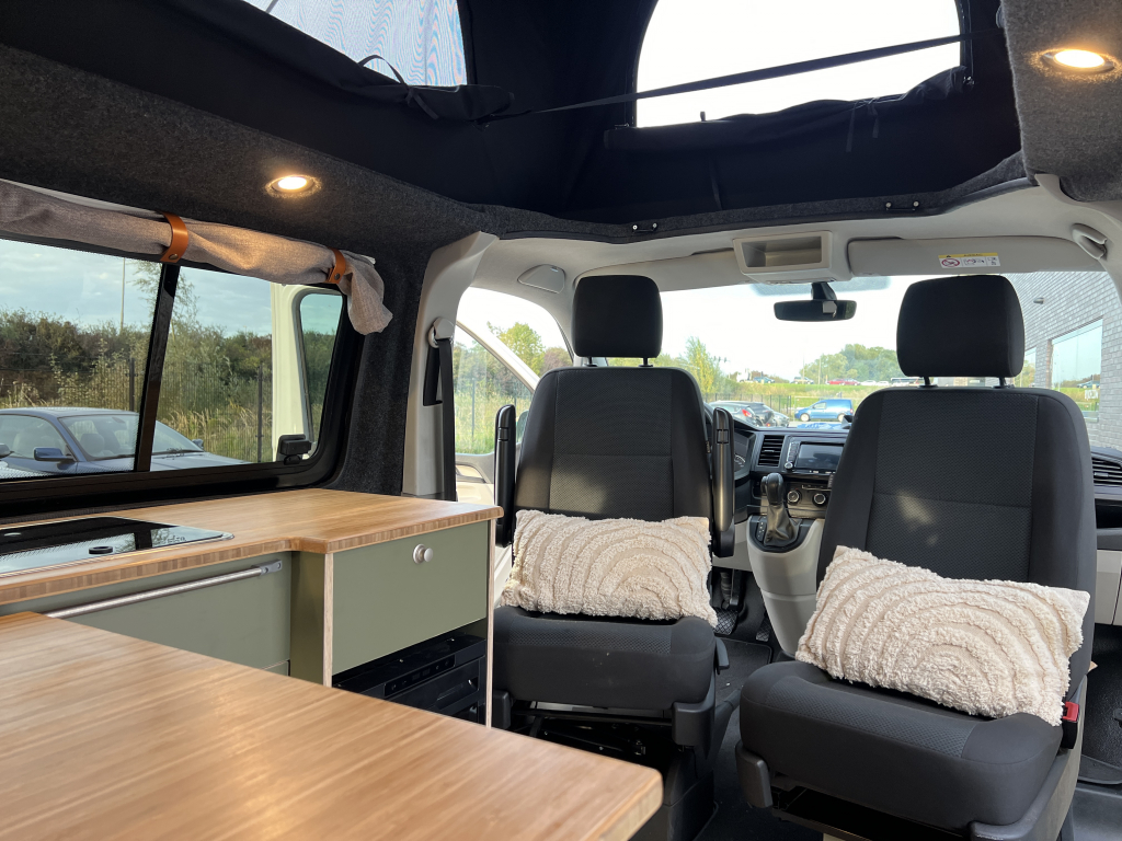 Volkswagen T6 Buscamper 2018 neuer Ausbau Foto: 6
