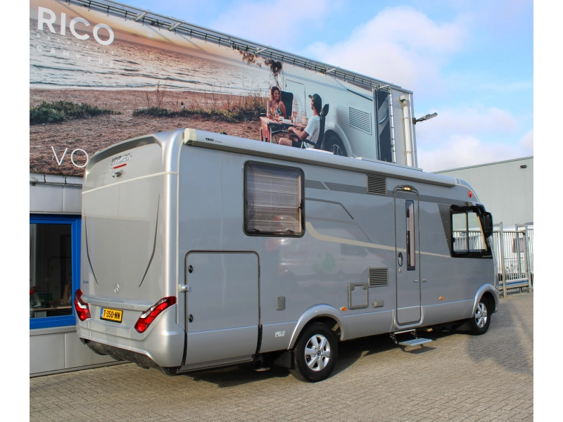 Hymer BMC-I 690 Levelsyteem / 9G Tronic  foto: 2