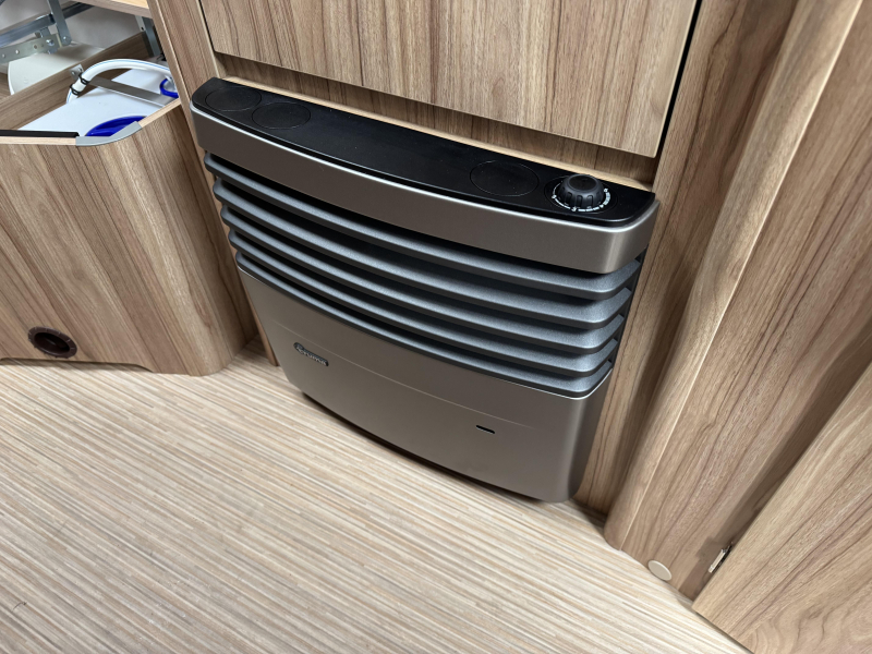 Eriba Nova Light 442  foto: 11