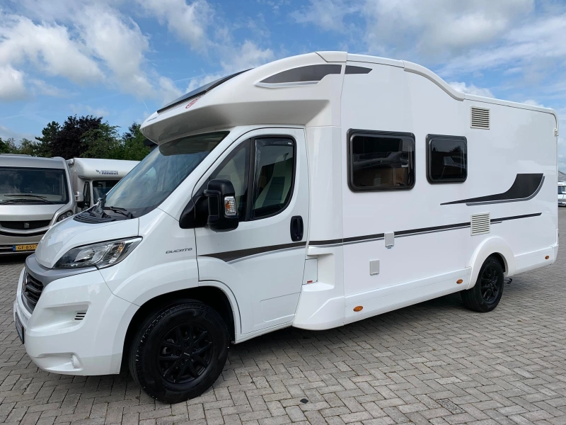 Eura Mobil Profila One 690 QB Eura Mobil Profila One  foto: 1