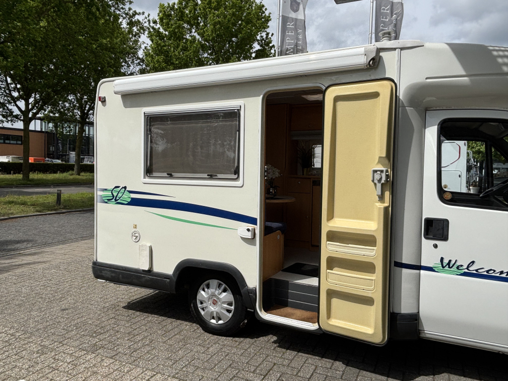 Chausson Welcome 50 5.40m COMPACT! RONDZIT + KLAPBED  foto: 3