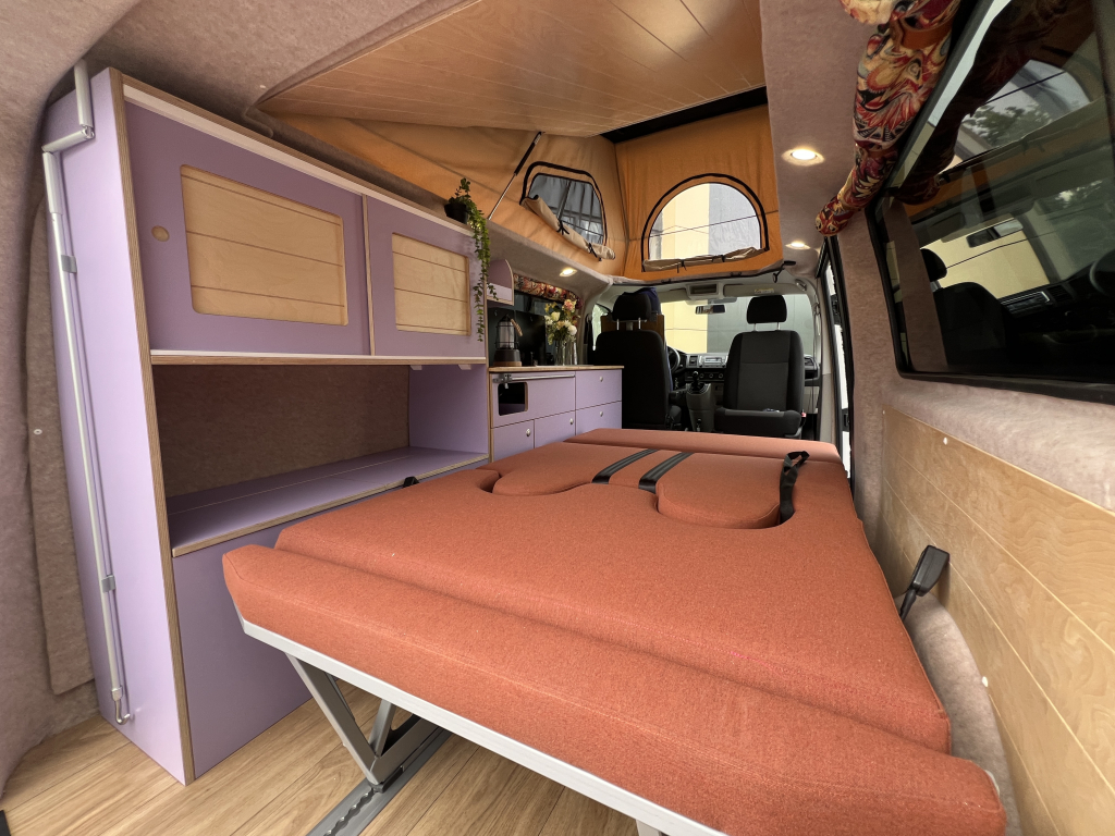 Volkswagen T6 Two-tone 2019 4 persoons foto: 2