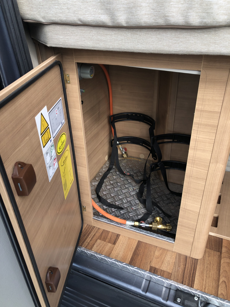 Hymer Yellowstone 649 EINZELBETTEN Foto: 39