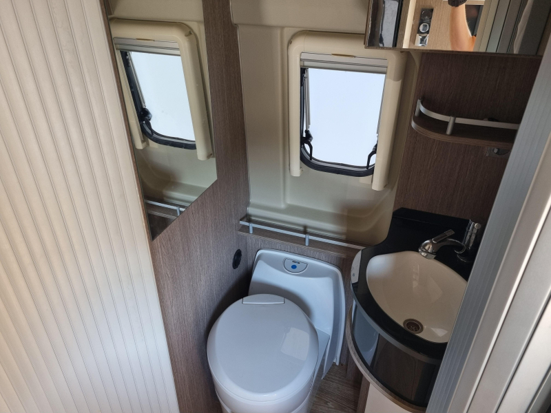 P&ouml;ssl Roadcruiser 640 Top condition, low mileage photo: 20