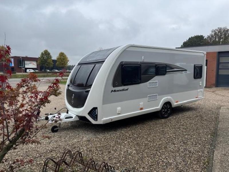 Sprite Mondial 470 SE frans bed 