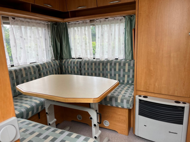 Eifelland E 450 Round seating, awning, neat condition! photo: 7