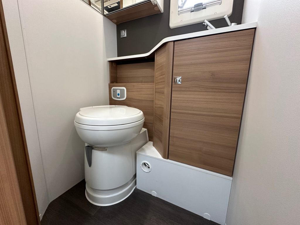 ADRIA CORAL 670 SL AXESS foto: 20