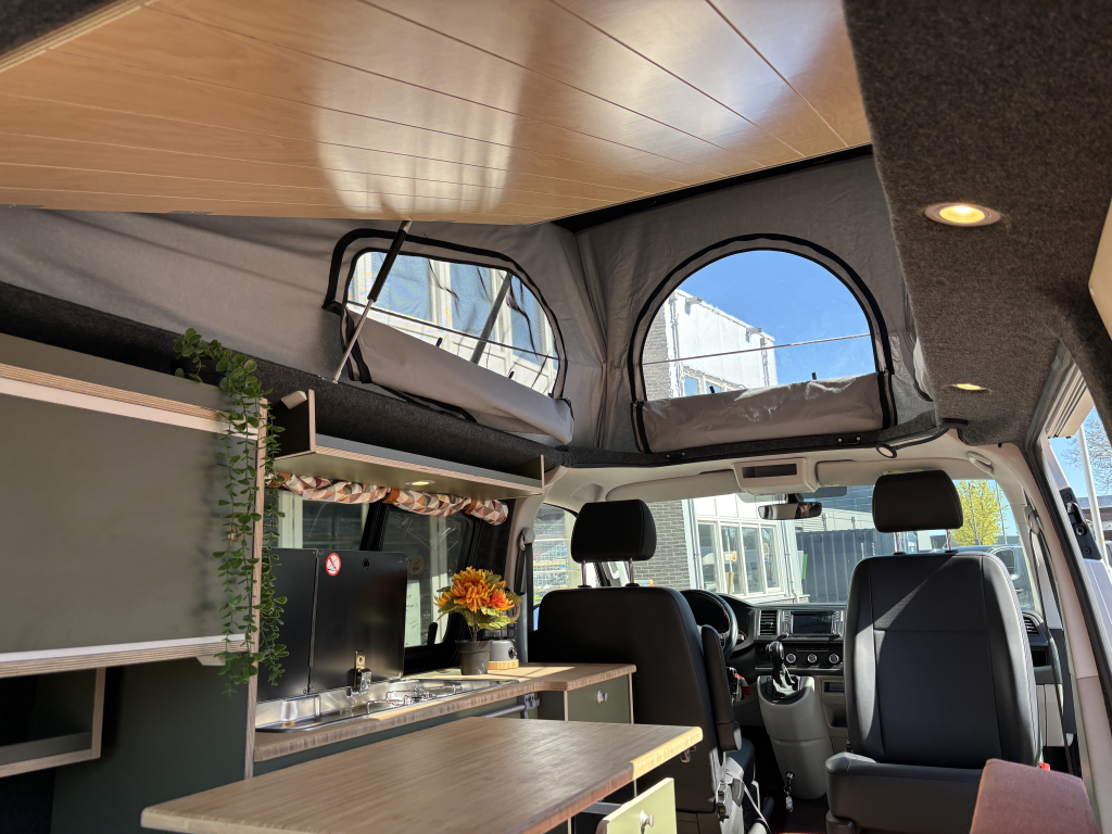 Volkswagen T6 buscamper 2020 Two-tone foto: 6