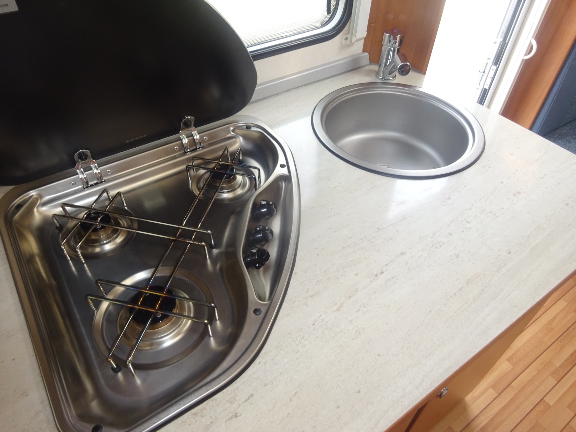 Weinsberg Caraone VERKOCHT foto: 16