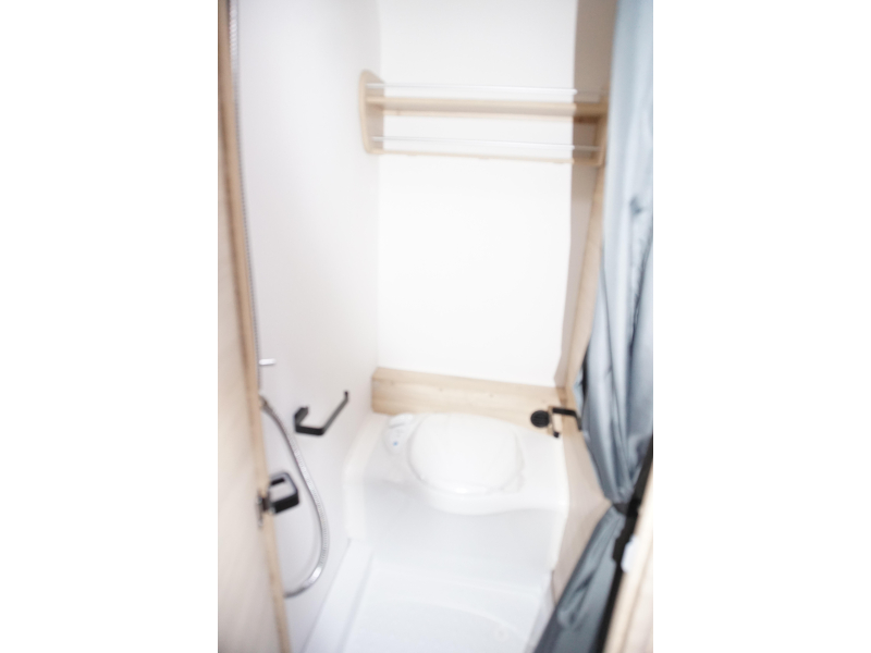 Caravelair Sport Line 455 Alu velgen, Disselafdekk.  foto: 8