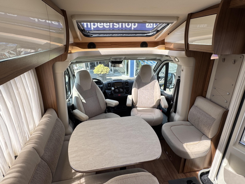 Hymer Tramp SL 588 - Automaat -  foto: 3