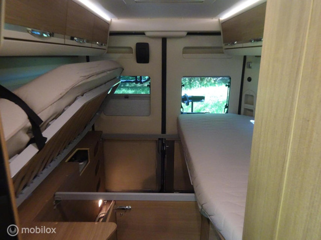 Adria Twin Axess 640 SL 130 HP Euro 6 | Single beds | Full options | Original NL | 39dkm | DEALER-STATE photo: 11